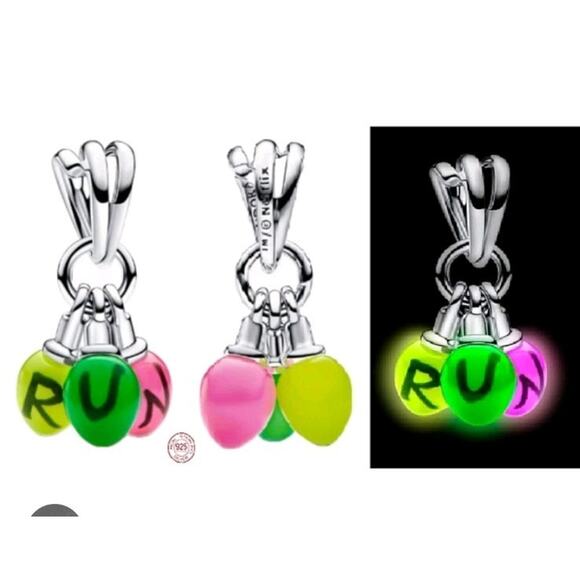 Unboxing the Stranger Things Pandora Glow-in-the-Dark Charm  PANDORA STRANGER THINGS RUN GLOW IN THE DARK DANGLE CHARM Signed 925 Sterling